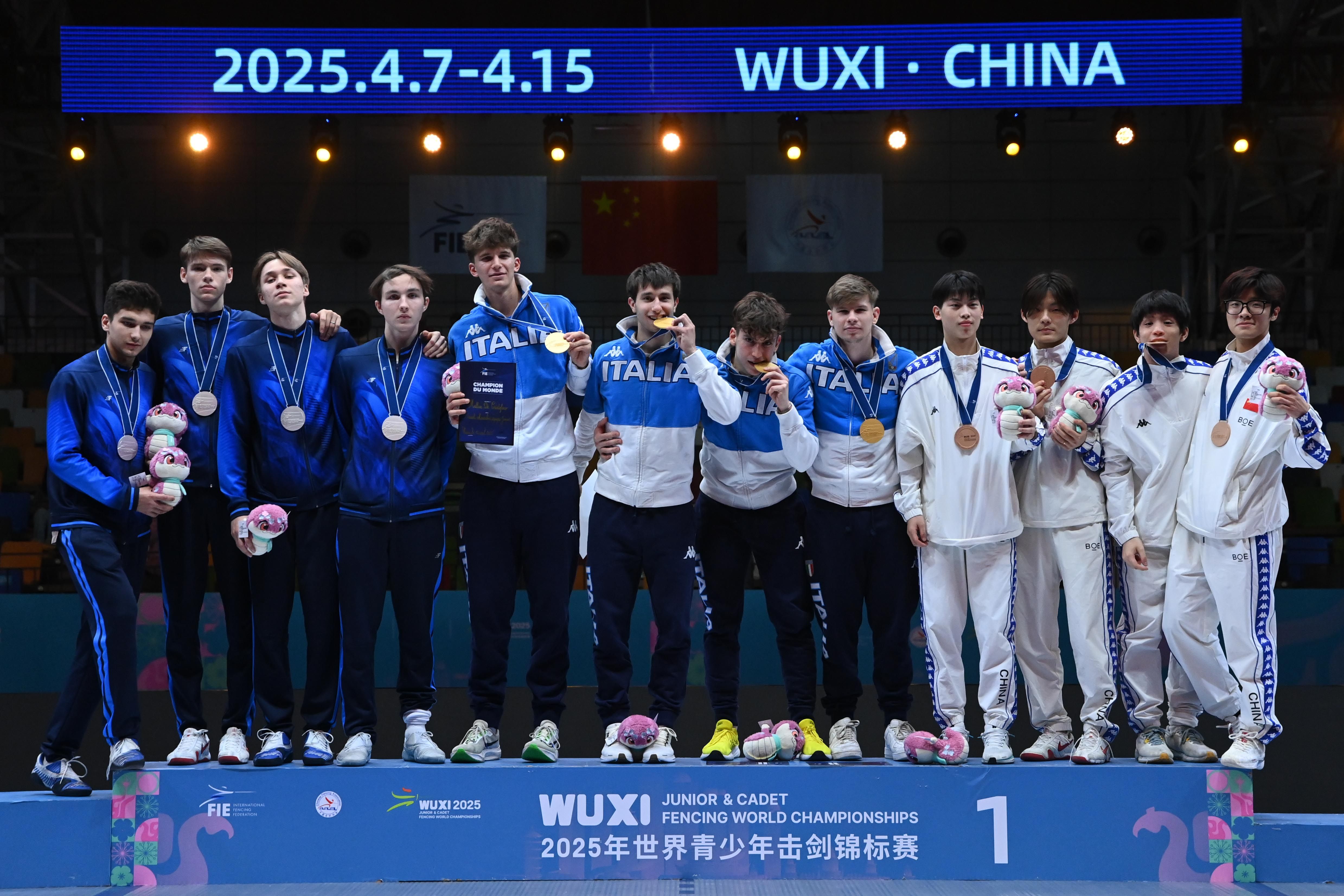 Junior Men's Team Foil